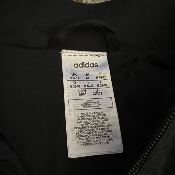Adidas Originals Favorites Logo Track Jacket | Women's Medium | NWOT - Picture 2 of 5